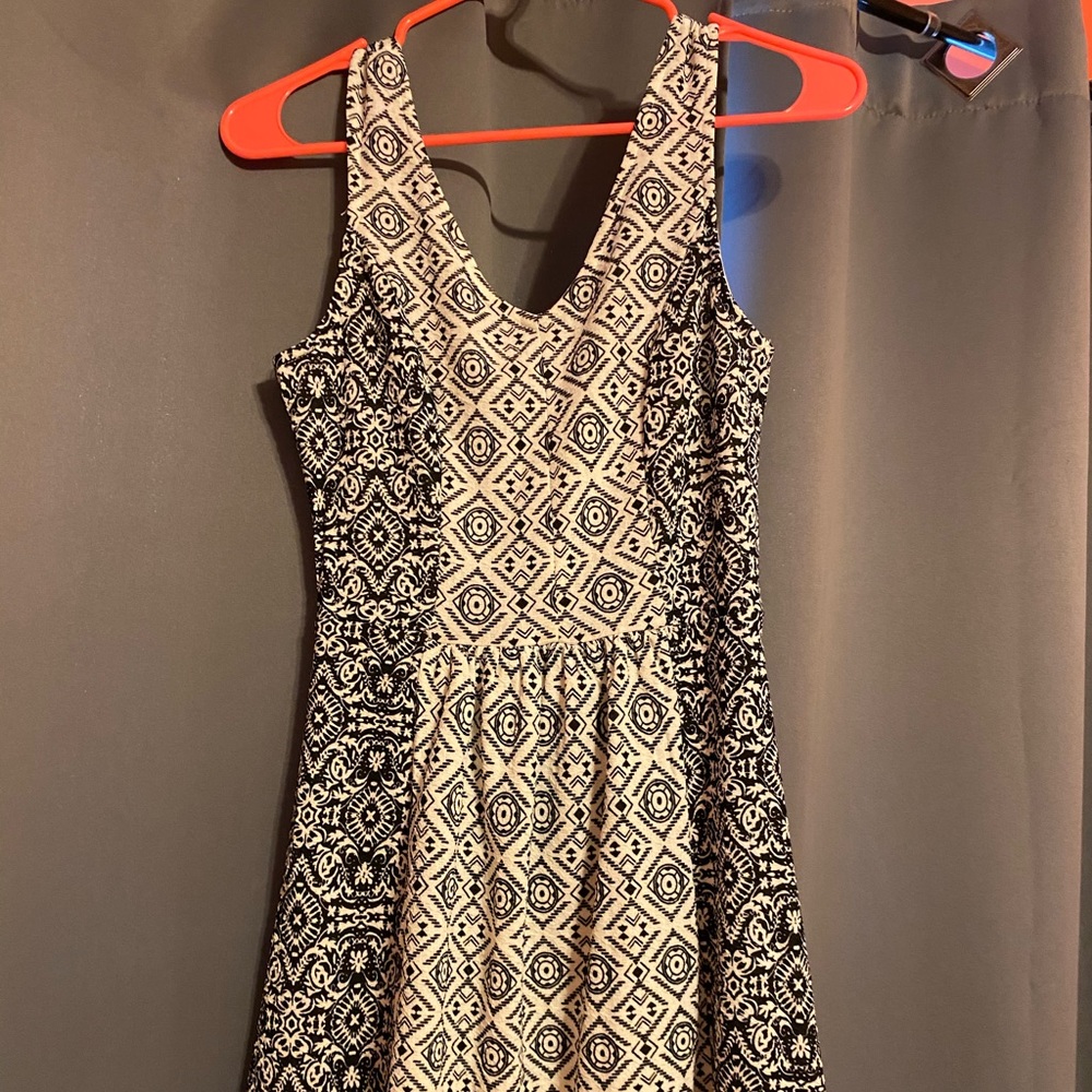Black and white dress